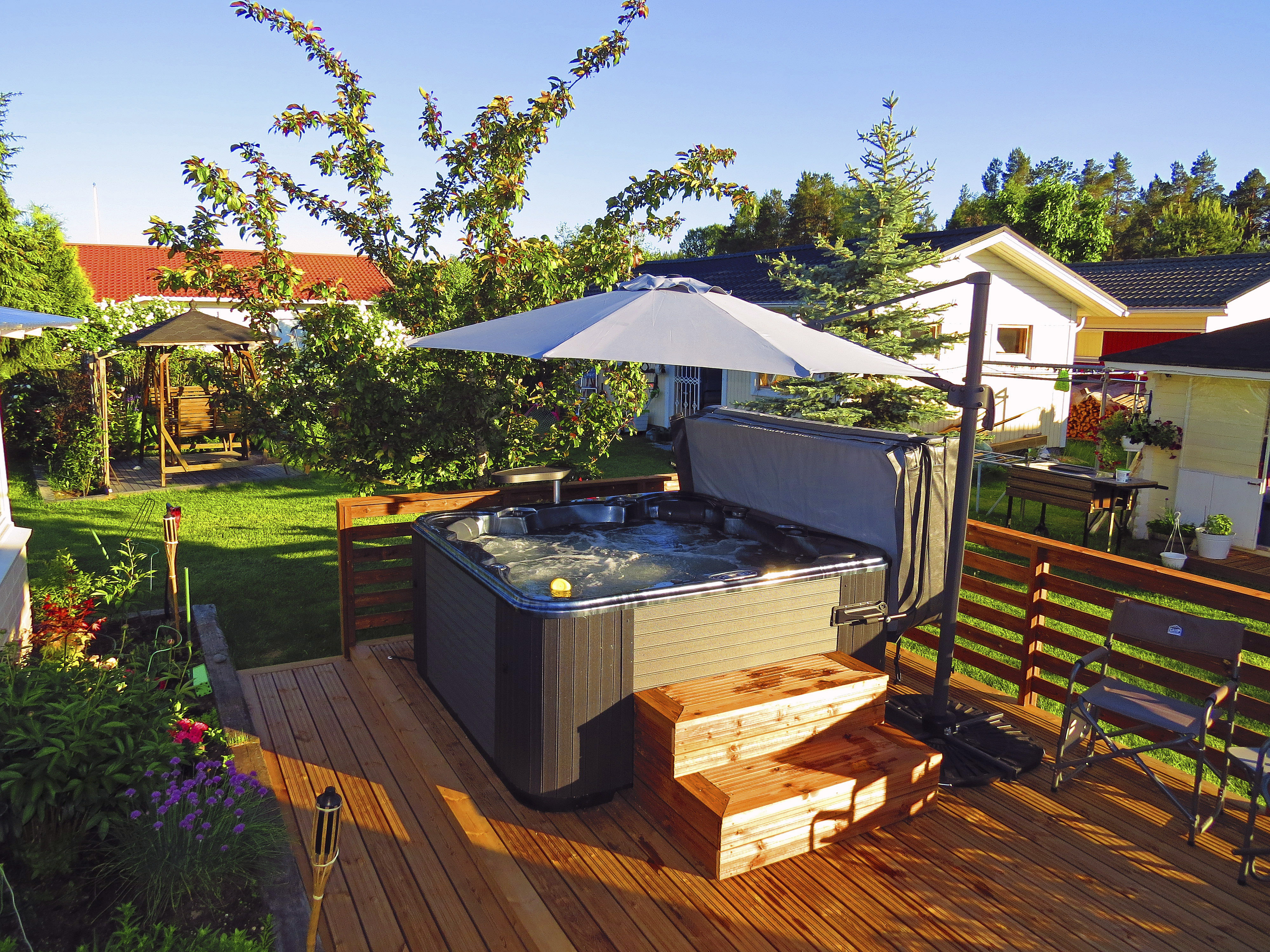 Ulkoporeallas Cello Spa Ruka