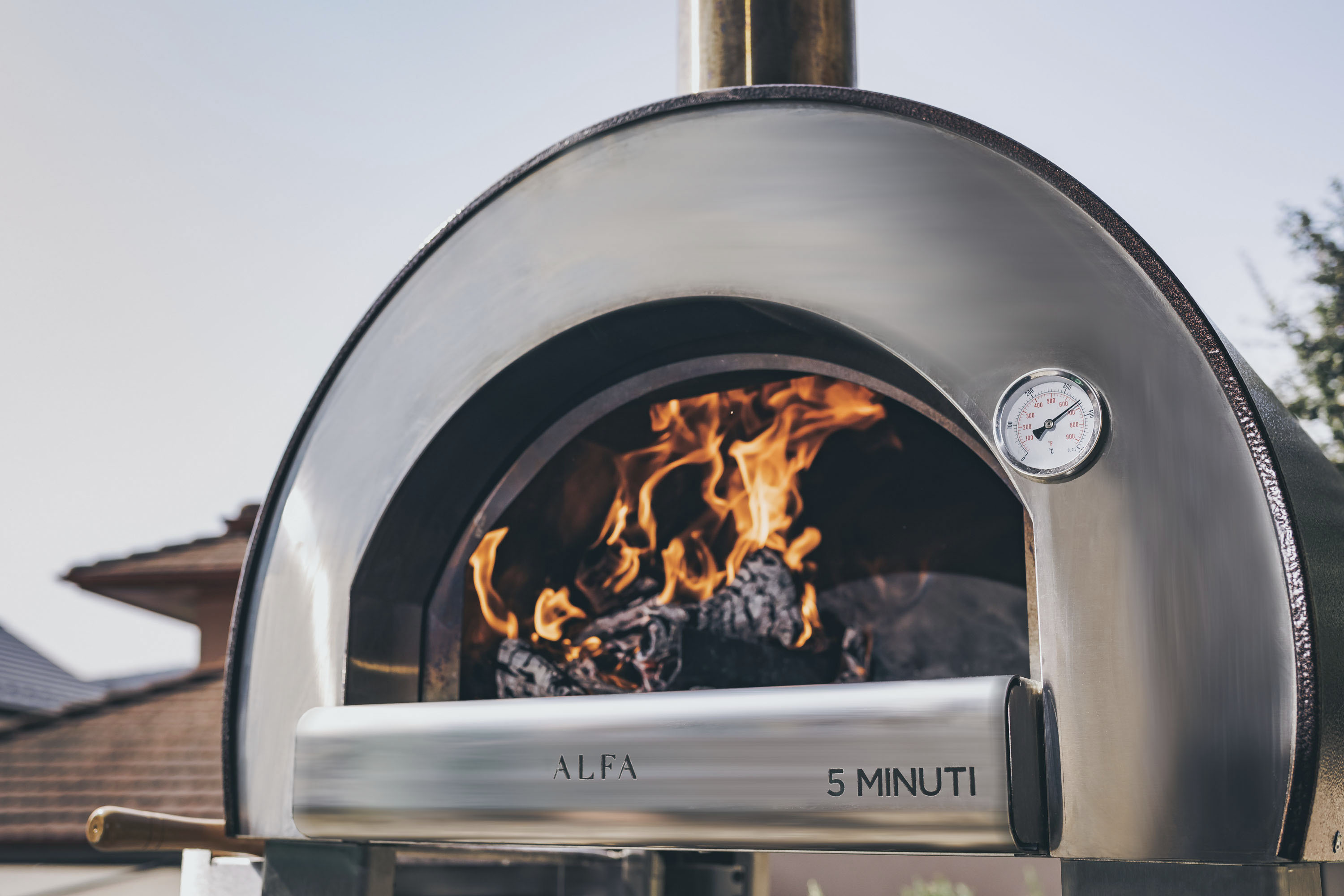 Pizzauuni Alfa Forni 5 Minuti puilla lämmitettävä