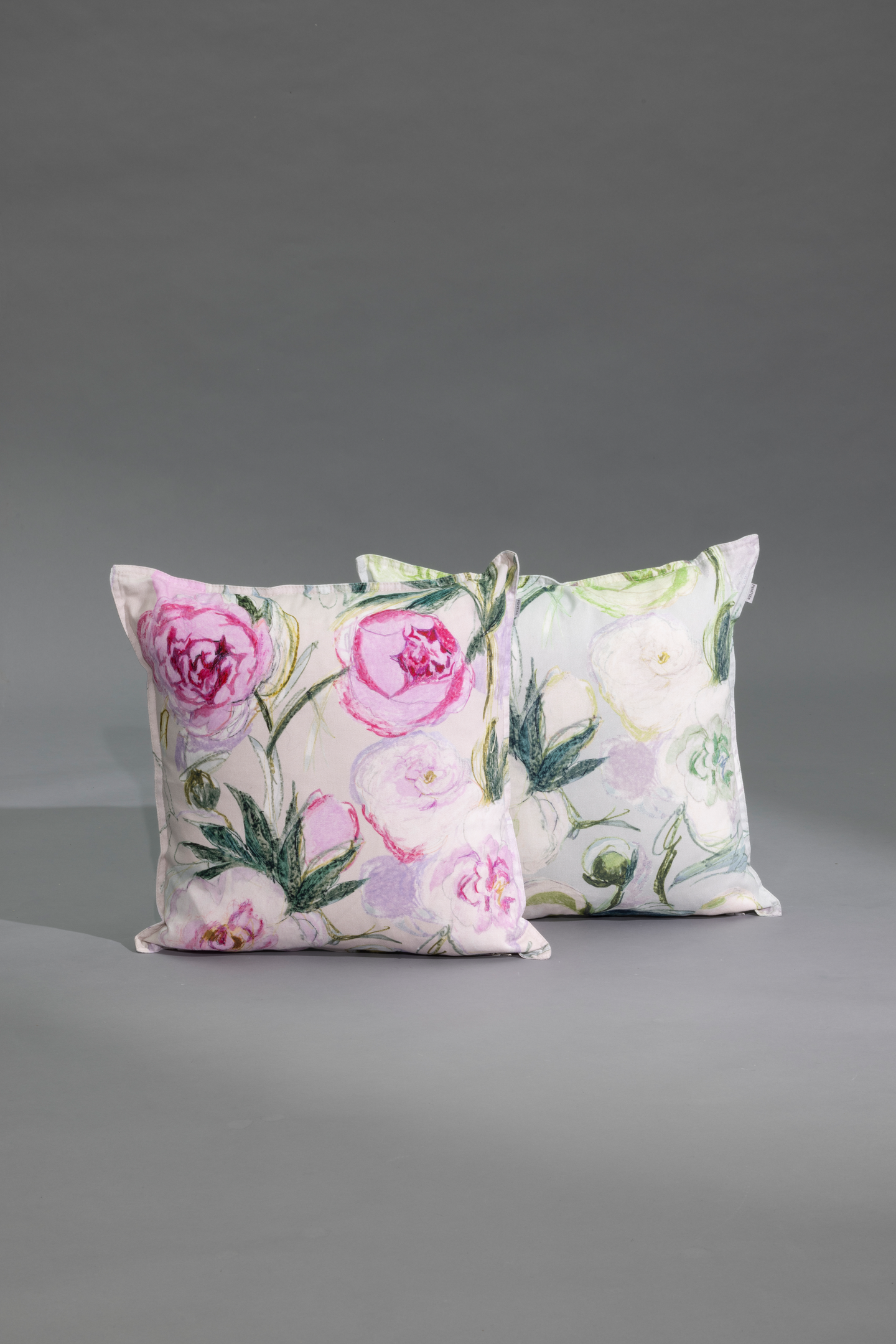 Pentik Bella koristetyynynpäällinen 45x45 cm vaaleanpunainen