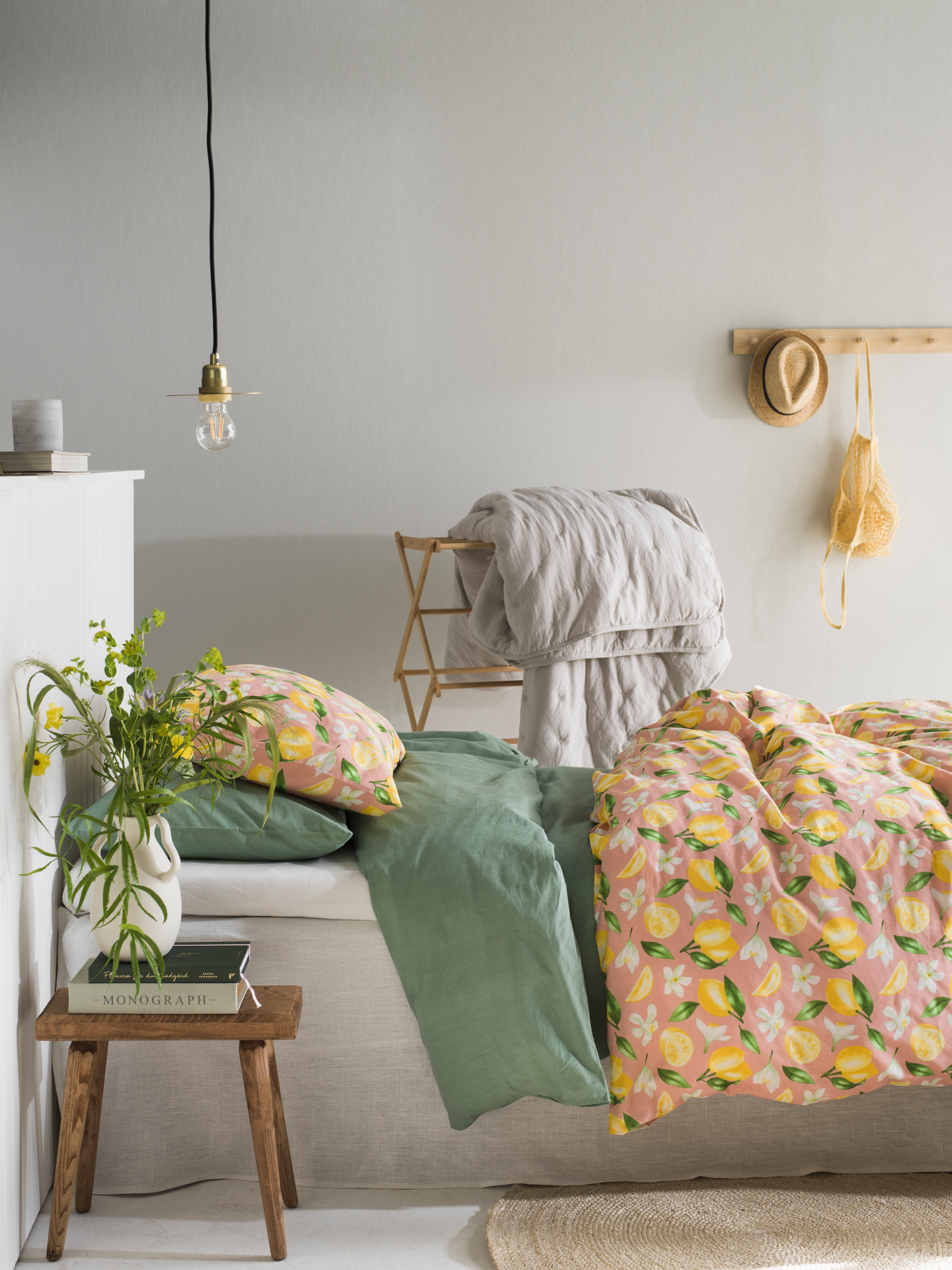 Hemtex 24h Vera päiväpeite 180x250 cm vaaleanharmaa