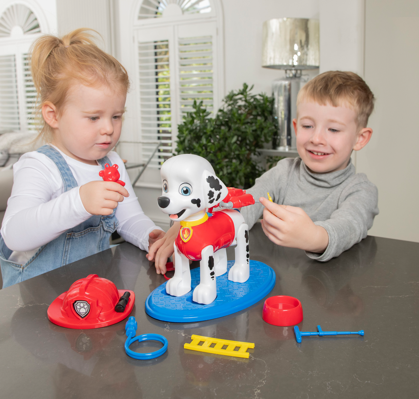 Ryhmä Hau Samppa- lastenpeli