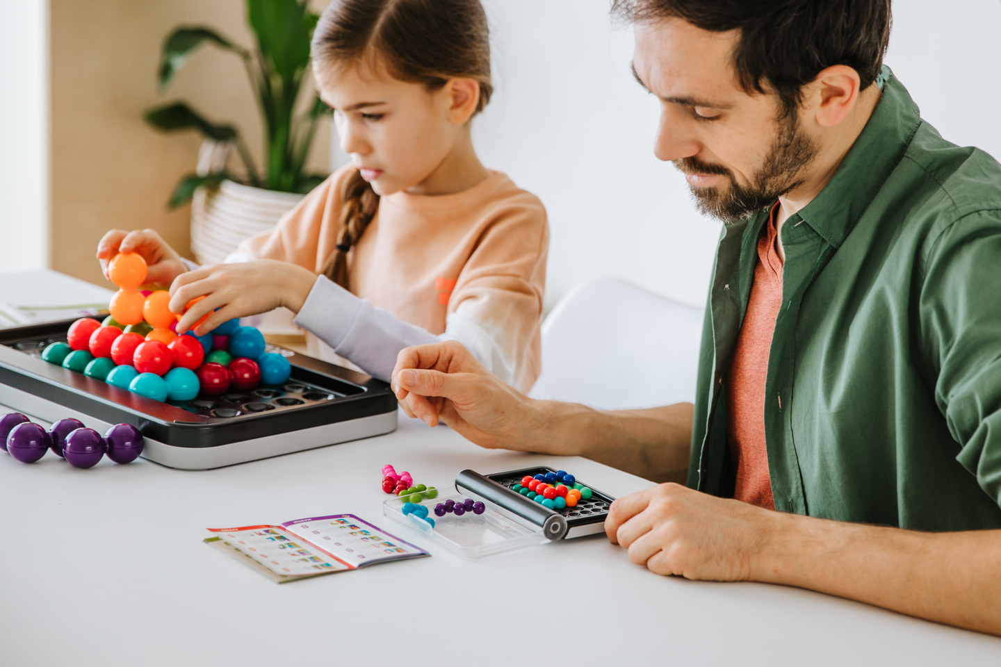 SmartGames IQ Puzzler Pro XXL logiikkapeli