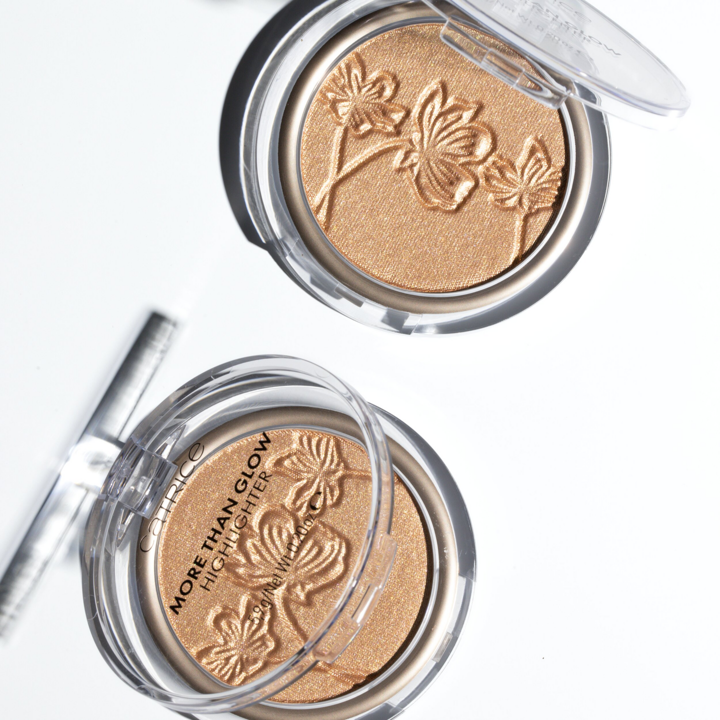 Catrice More Than Glow korostuspuuteri 030 Beyond Golden Glow