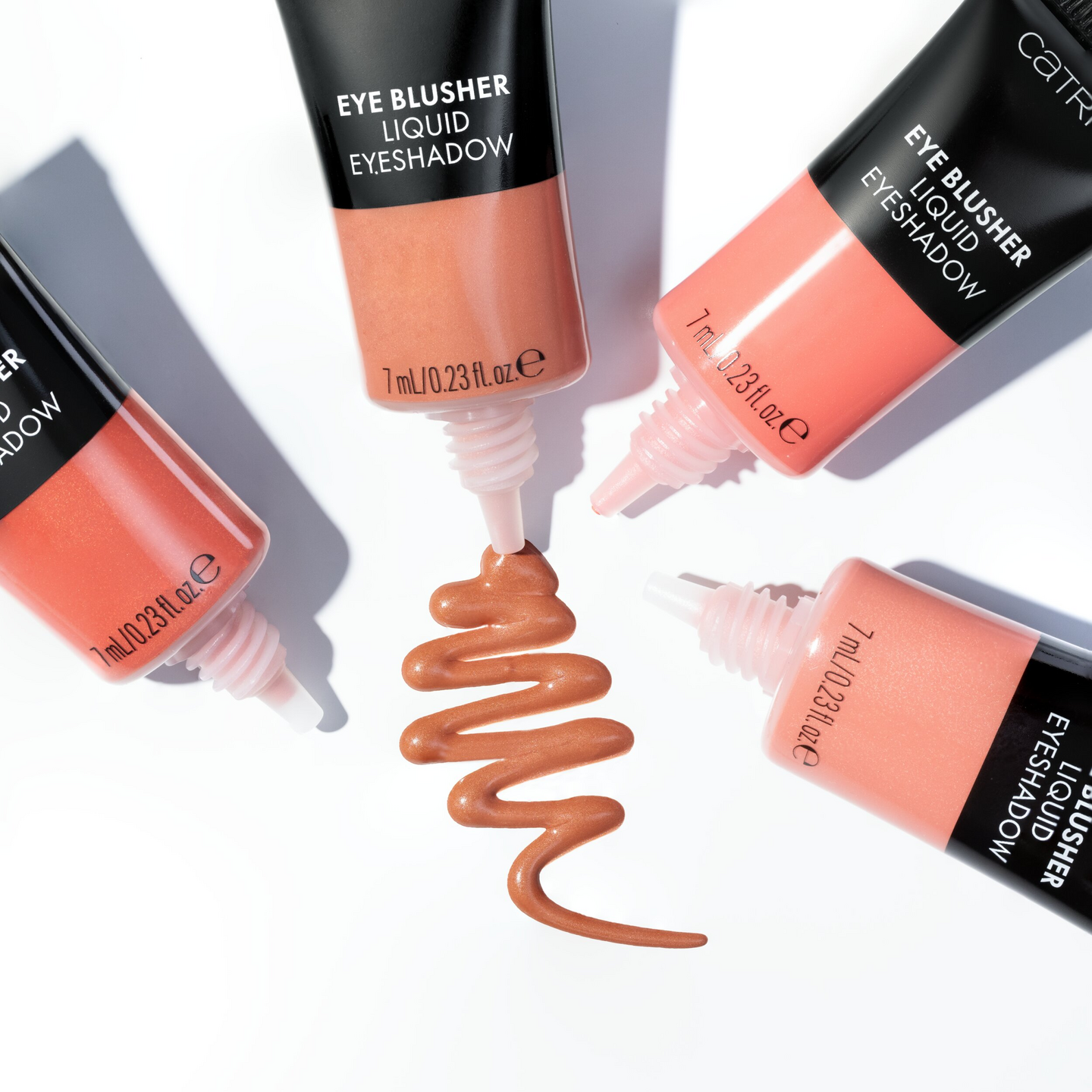Catrice Eye Blusher nestemäinen luomiväri 010 Flirt Alert