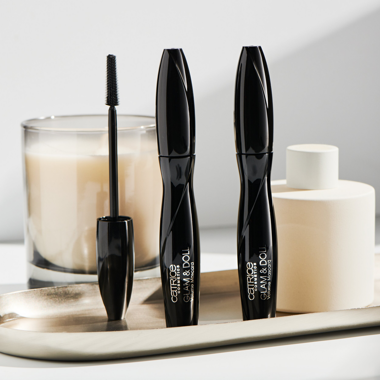 Catrice Glam & Doll Volume mascara 010