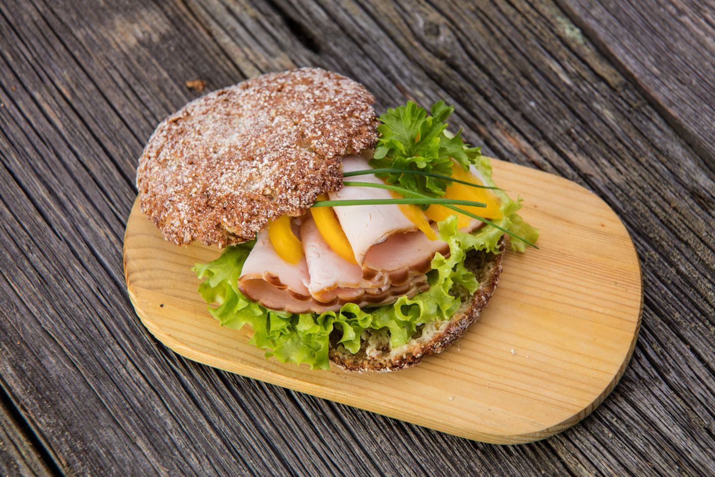 Wursti Extra Palvikalkkuna kalkkunan- ja broilerinfileestä 250g