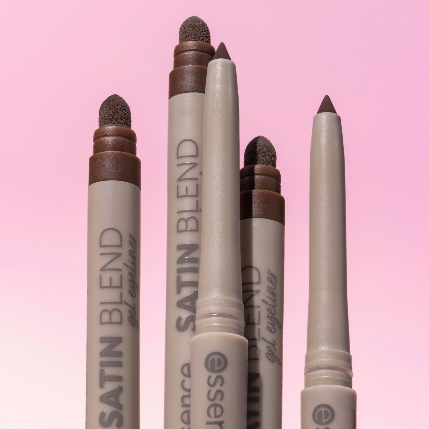 Essence Satin Blend gel eyeliner silmänrajausväri 02 Cocoa