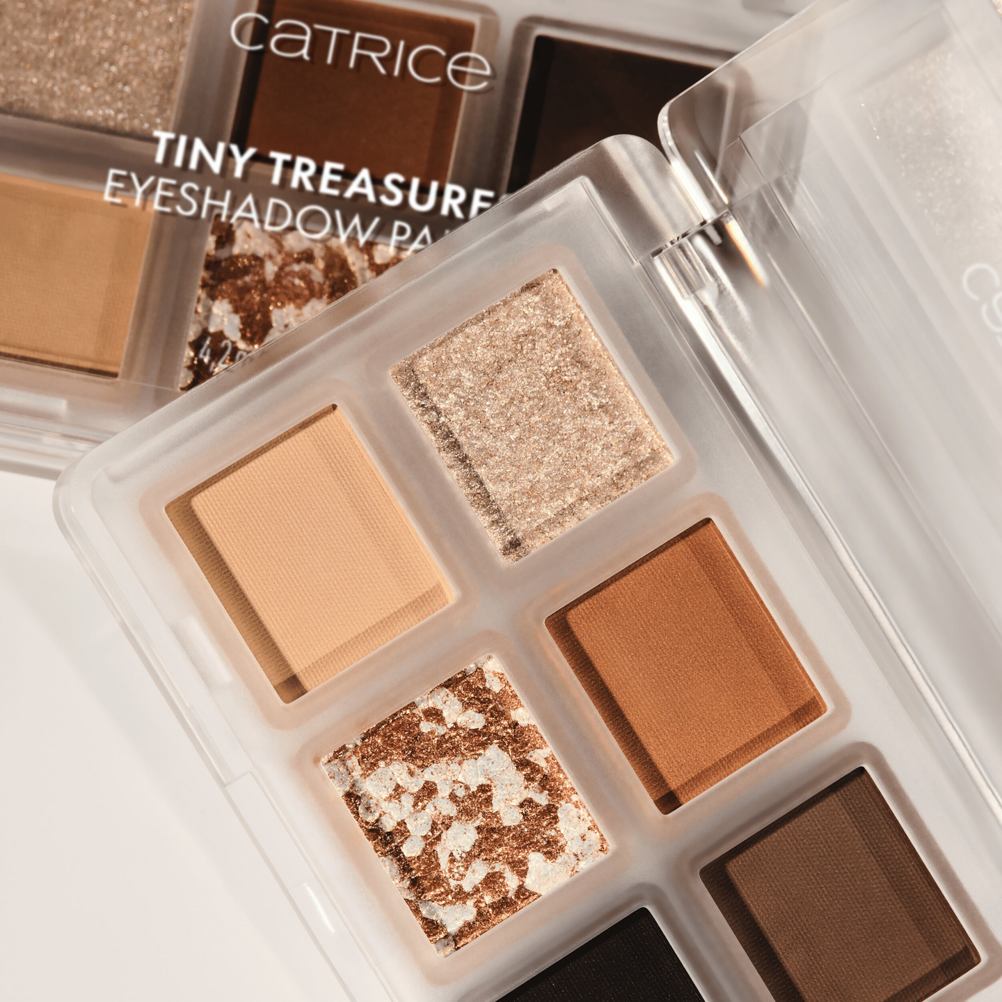Catrice Tiny Treasures luomiväripaletti 010 Everyday Essentials