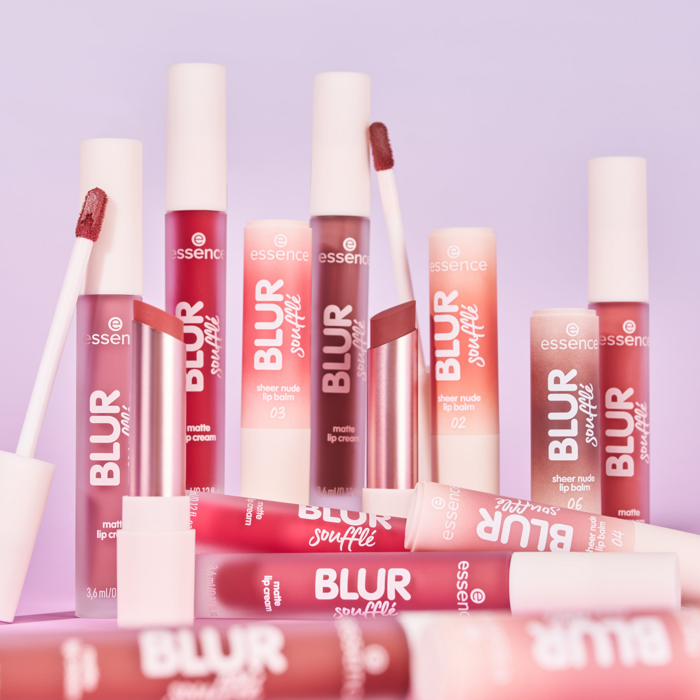 Essence Blur Soufflé mattahuulipuna 01 Deep Scroll