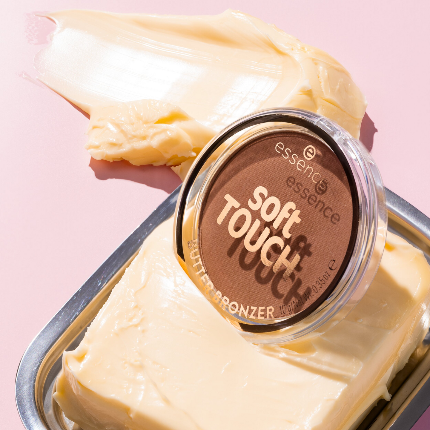 Essence Soft Touch butter bronzer aurinkopuuteri 20 golden buttercream