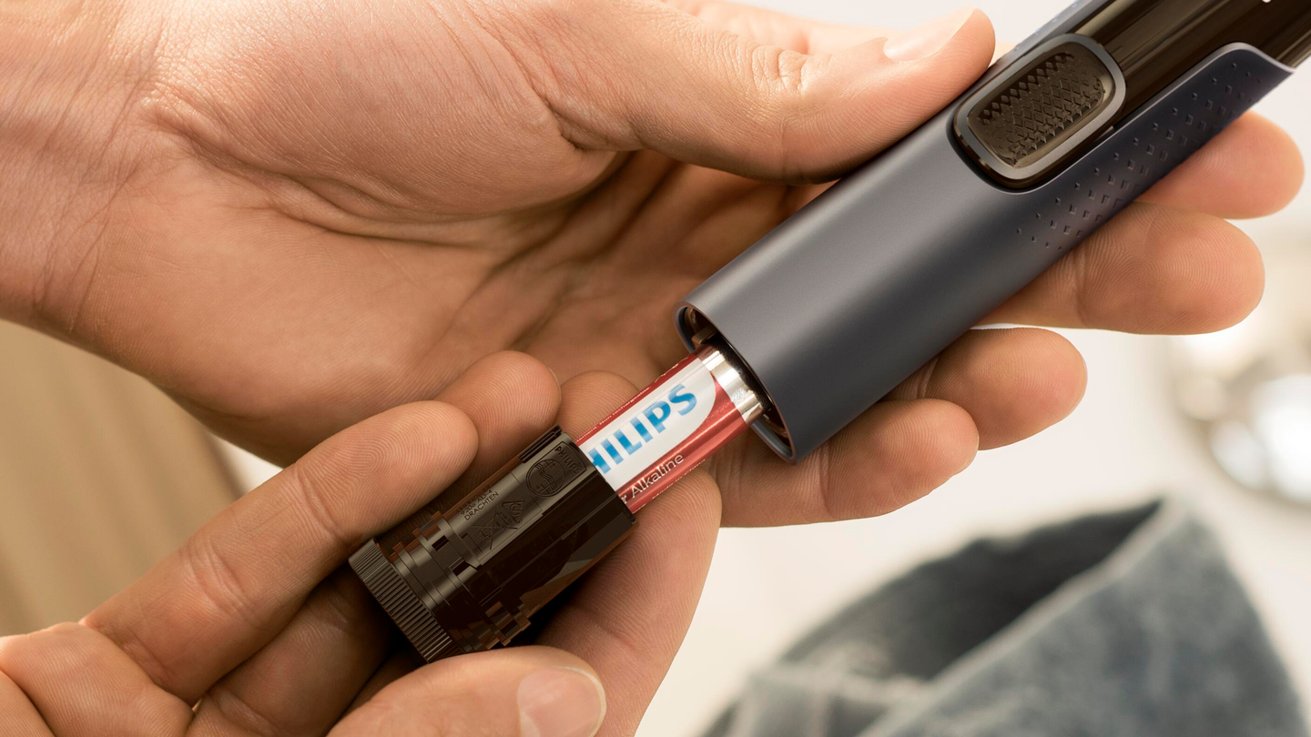 Philips NT3650/16 -nenä-, korva- ja kulmakarvatrimmeri