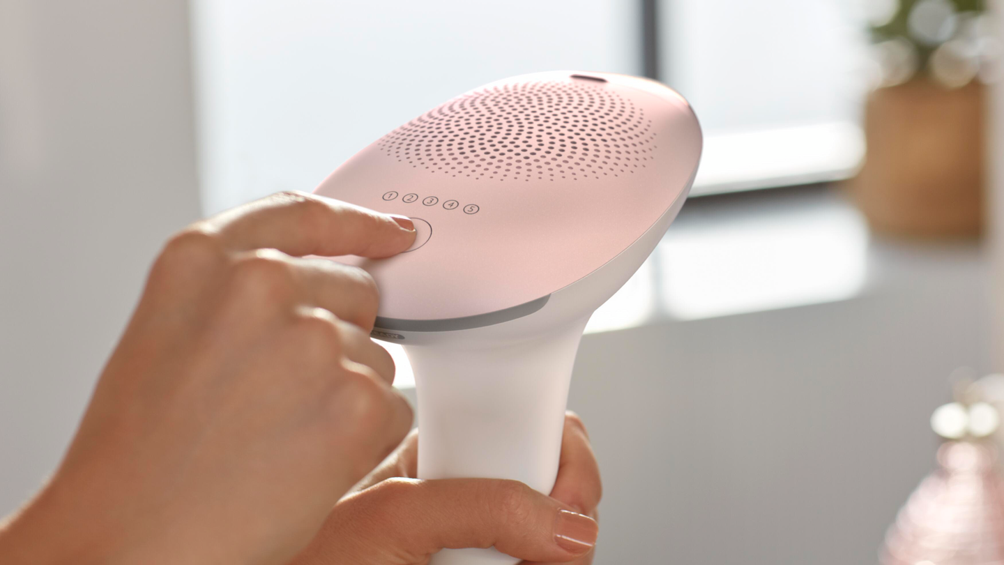 Philips Lumea IPL 7000 Series BRI920/00 -IPL-karvanpoistolaite