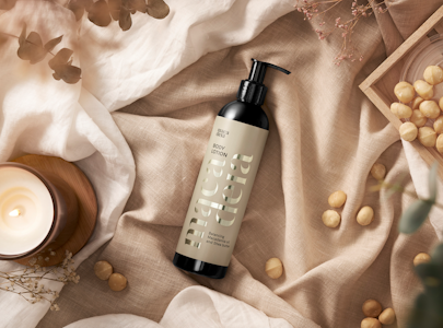 Macadeia vartalovoide 300ml Balancing Macadamia oil and Shea butter