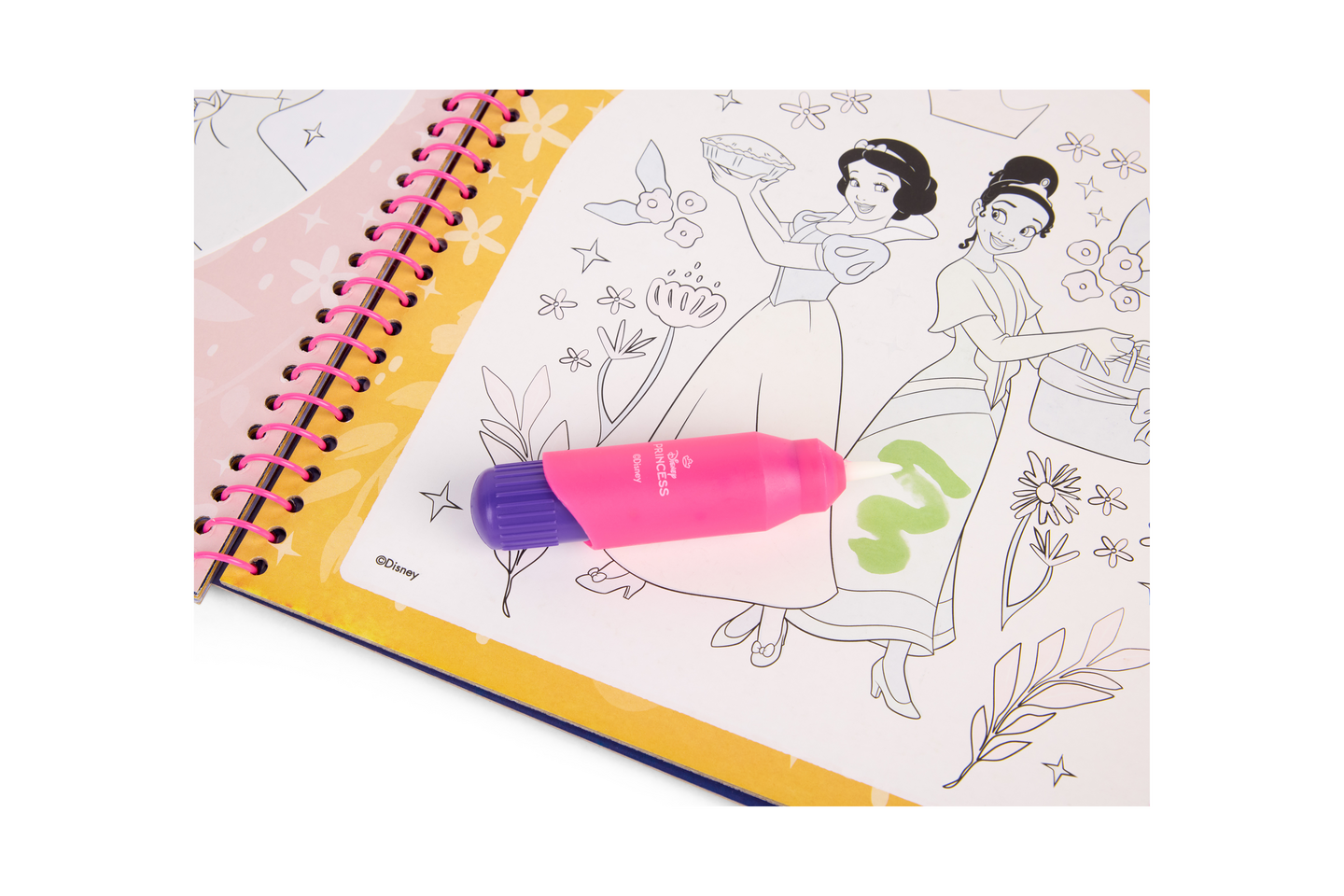 Disney prinsessa vesivärityskirja