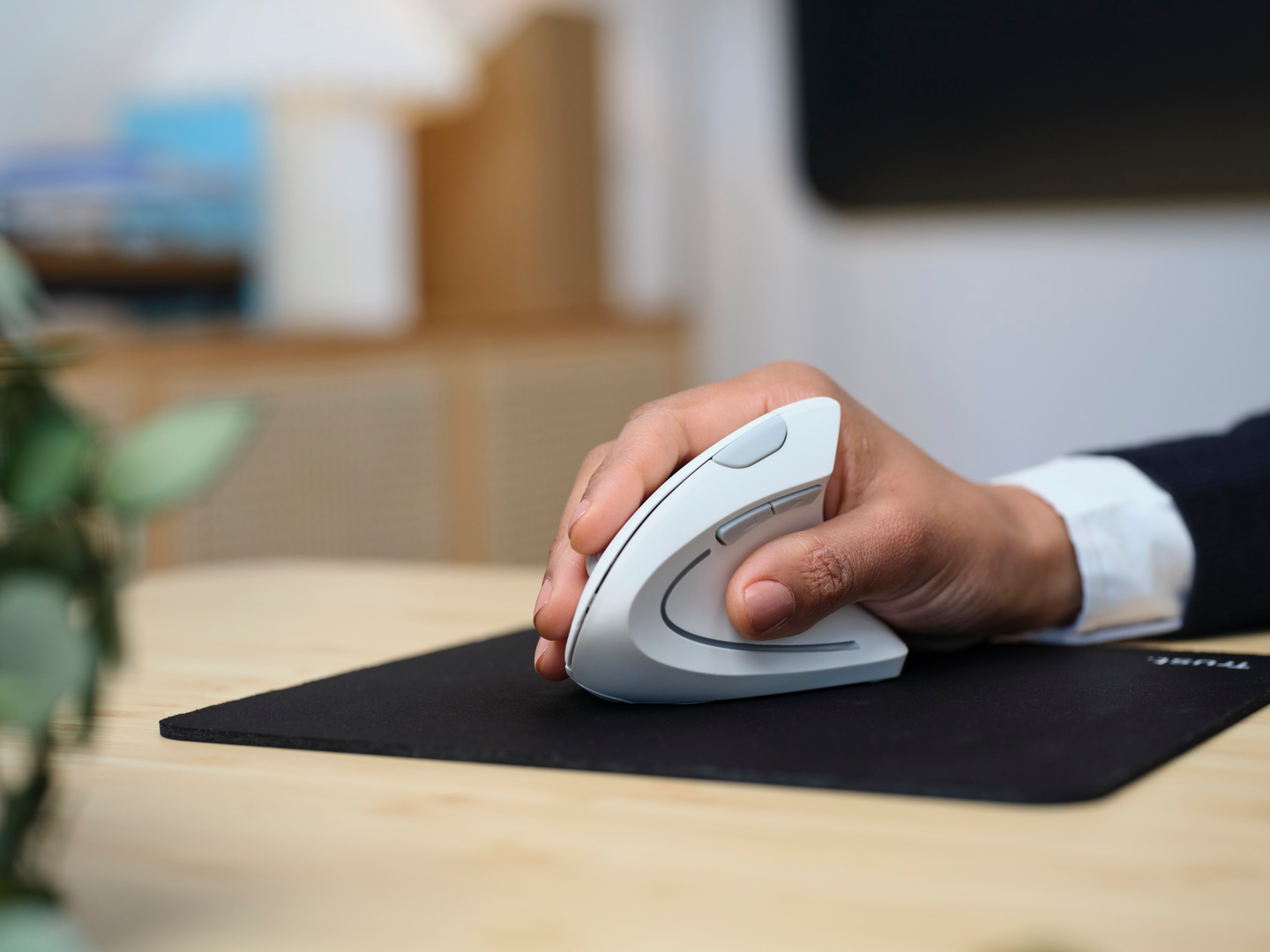 Trust Verto Vertical Ergonomic -langaton hiiri, valkoinen
