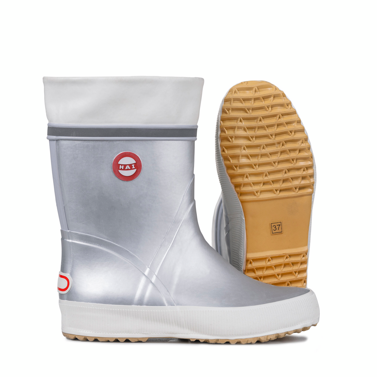 Hai Shiny kumisaapas