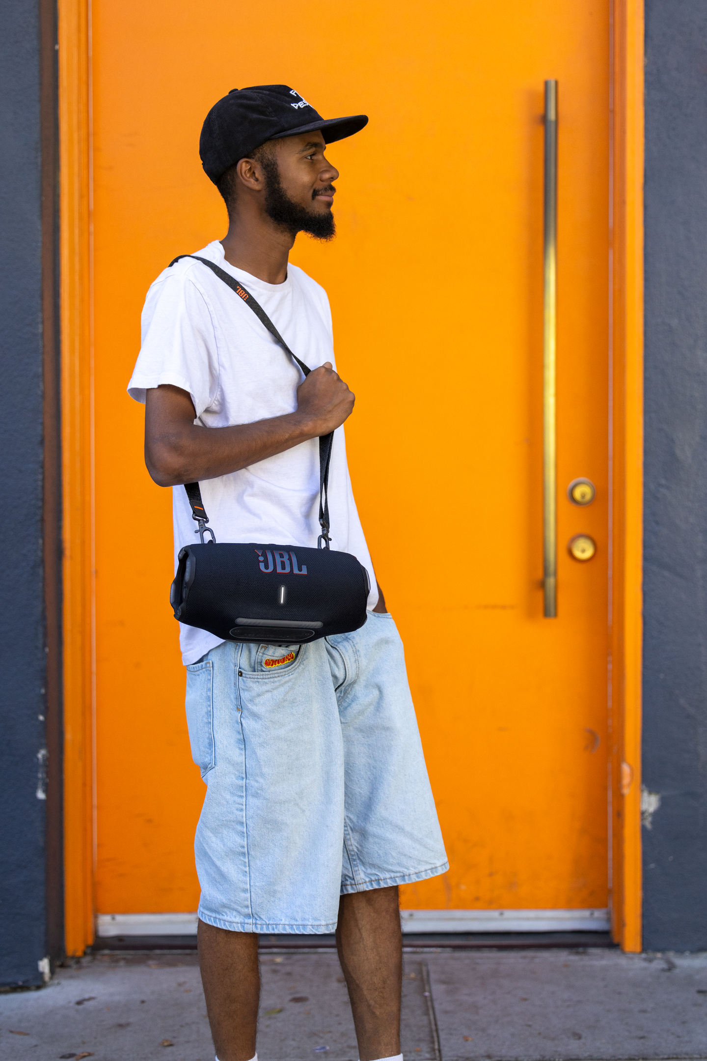 JBL Xtreme 4 -Bluetooth-kaiutin, musta