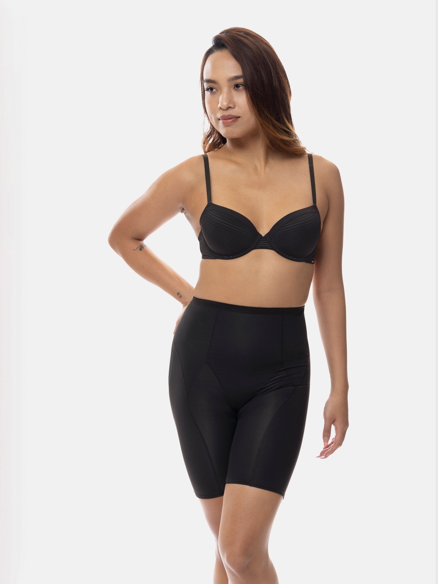 Dorina Alina muotoilevat shorts alushousut
