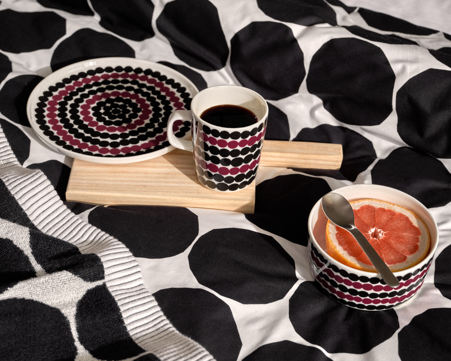 Marimekko Siirtolapuutarha muki 2,5 dl ruusupuu