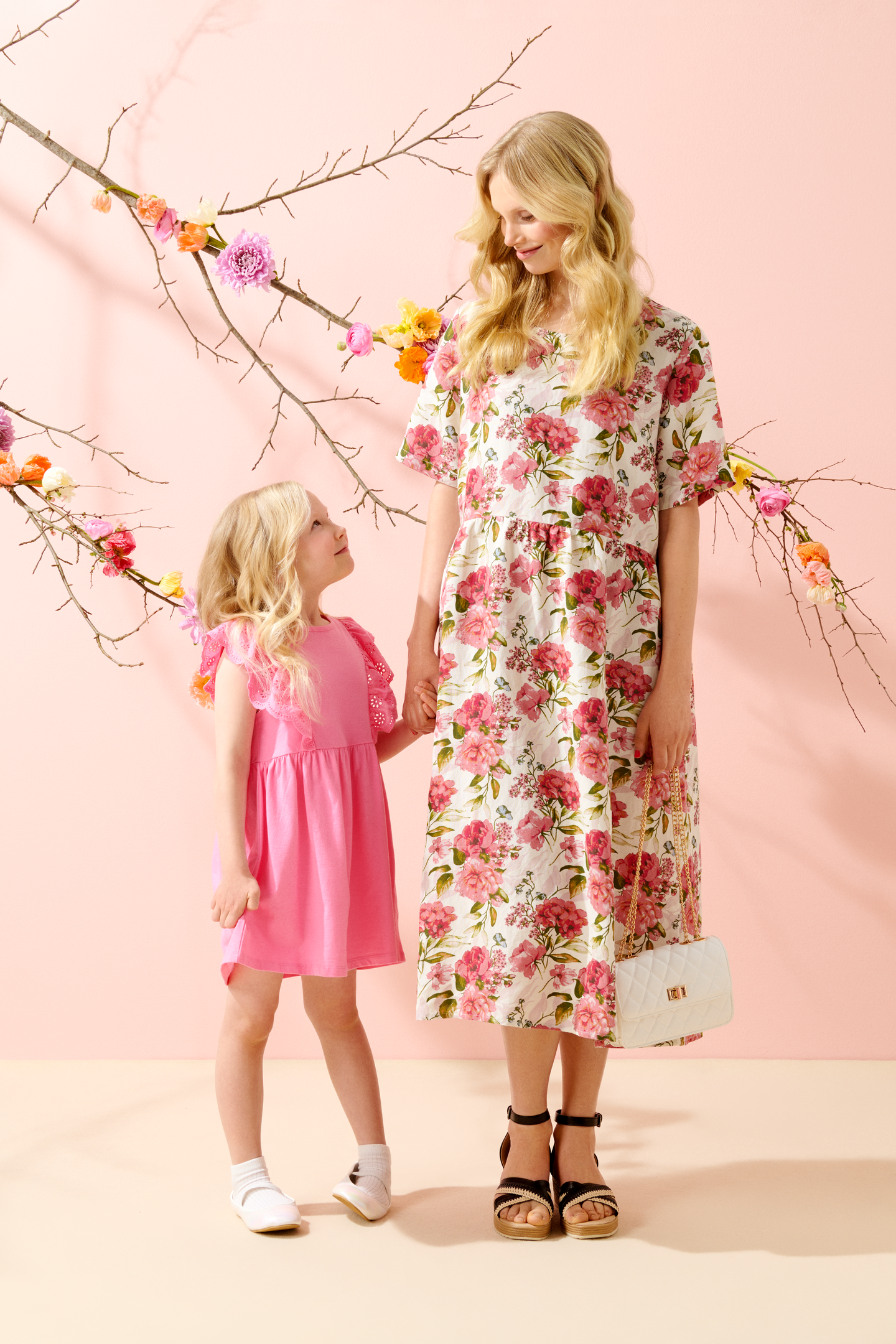 mw Noelle mekko pinkki