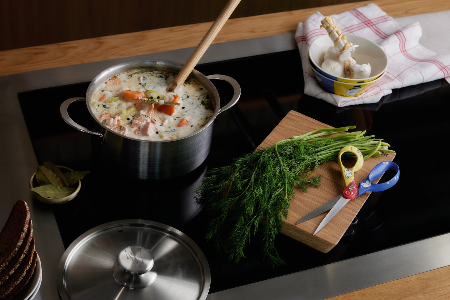 Muumi yleissakset 21cm Perhe