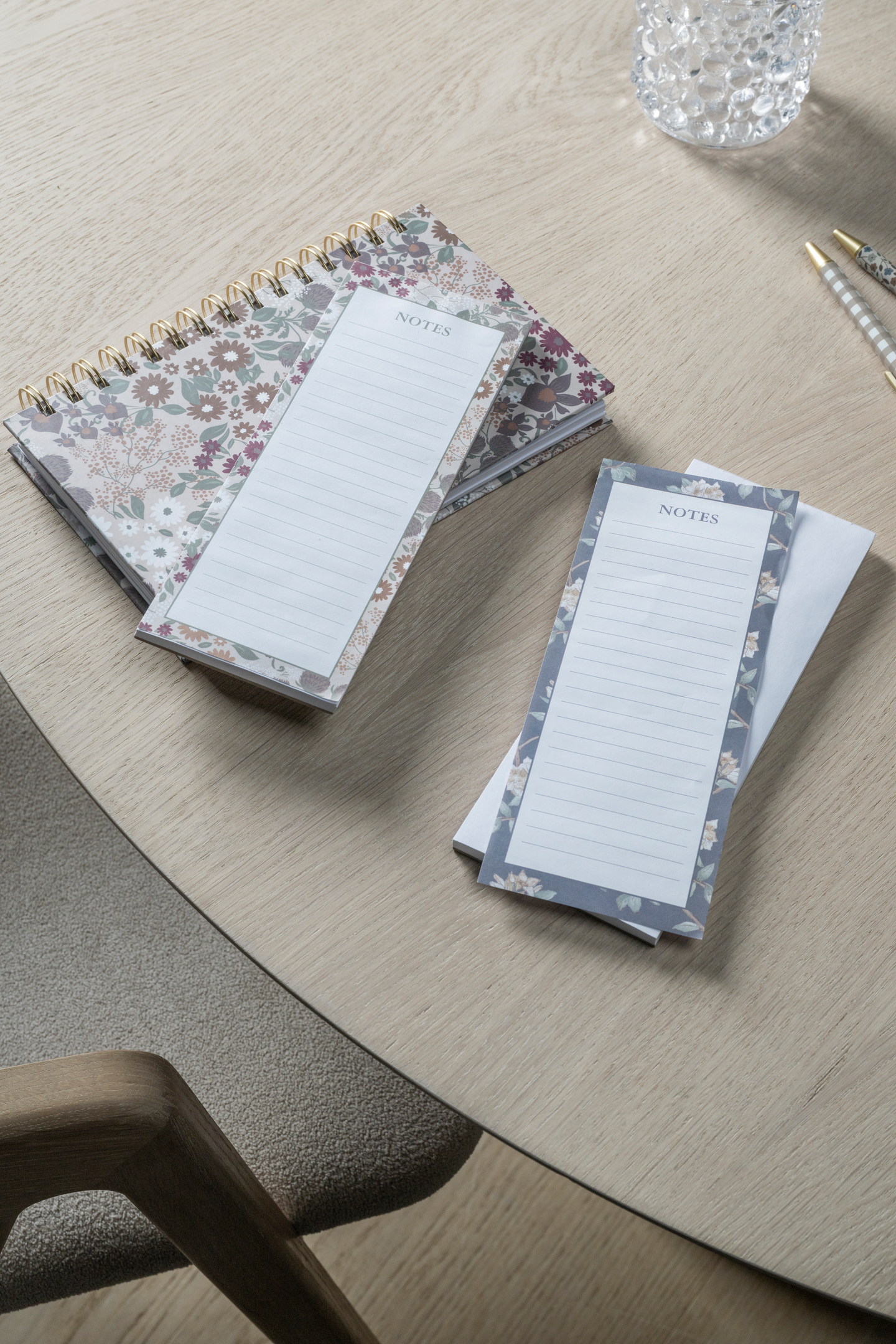 Hemtex 24h Flowertree muistilehtiö 8x20,5 cm