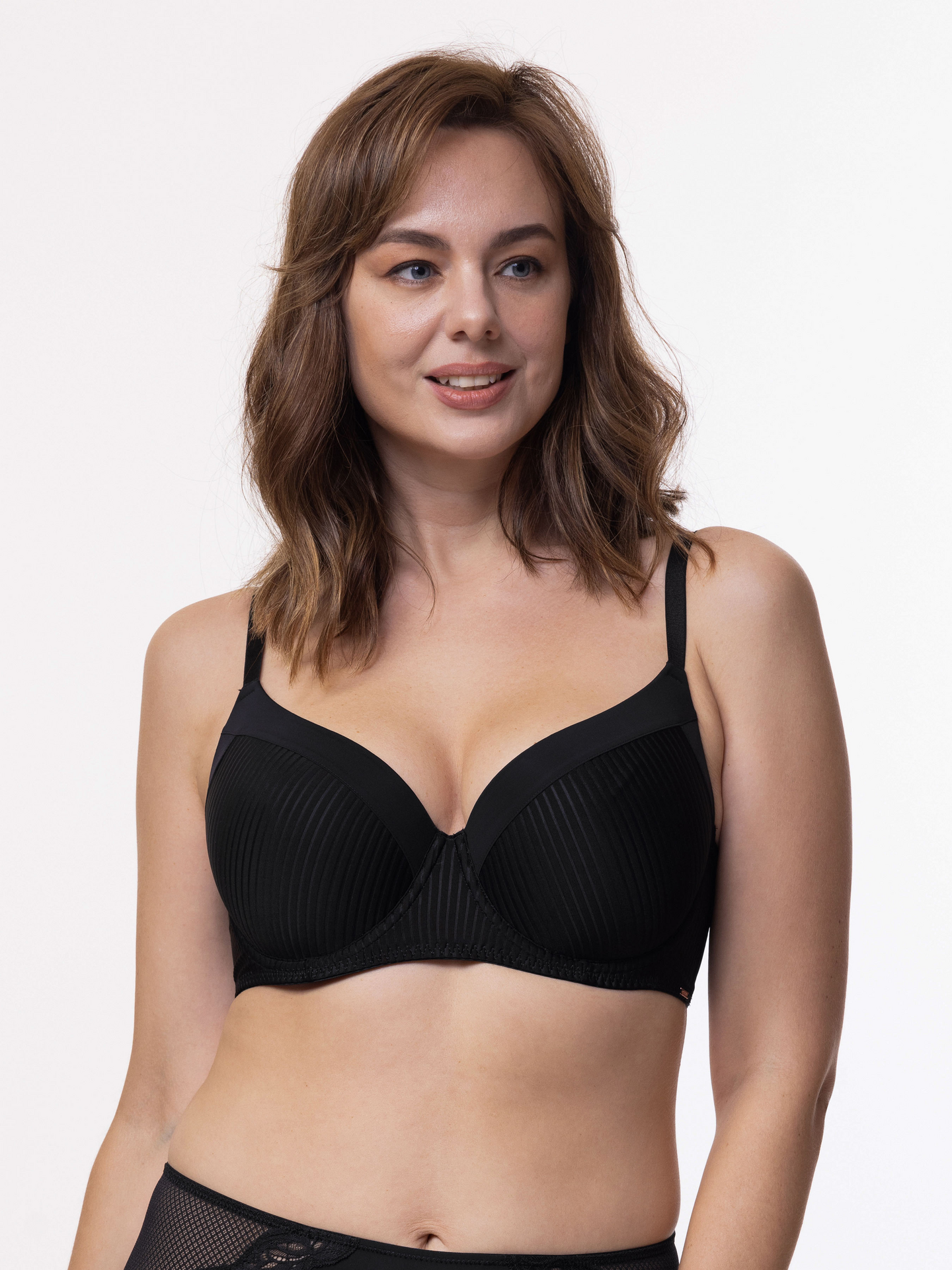 Dorina Carmen eco rintaliivit