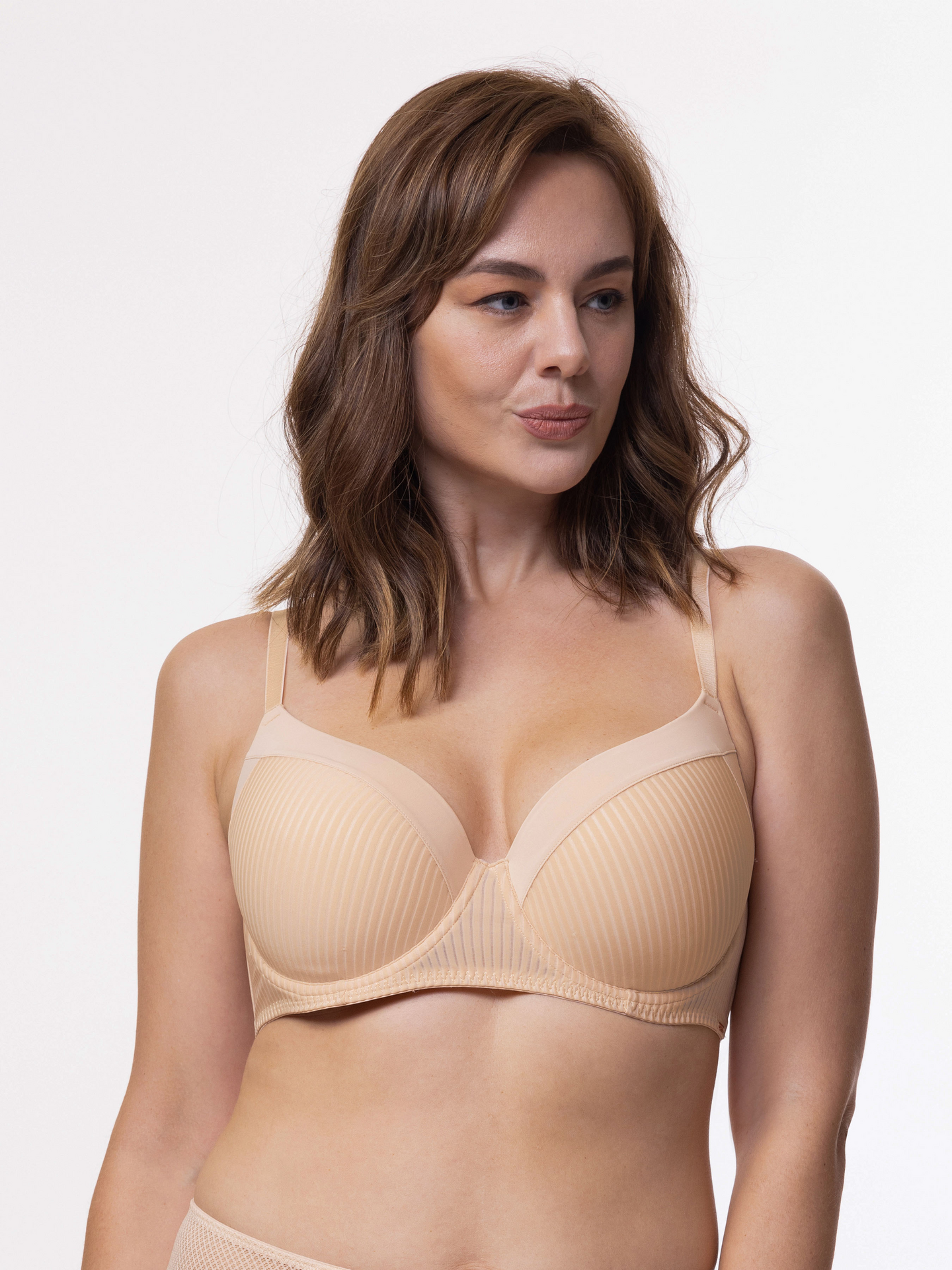 Dorina Carmen eco rintaliivit