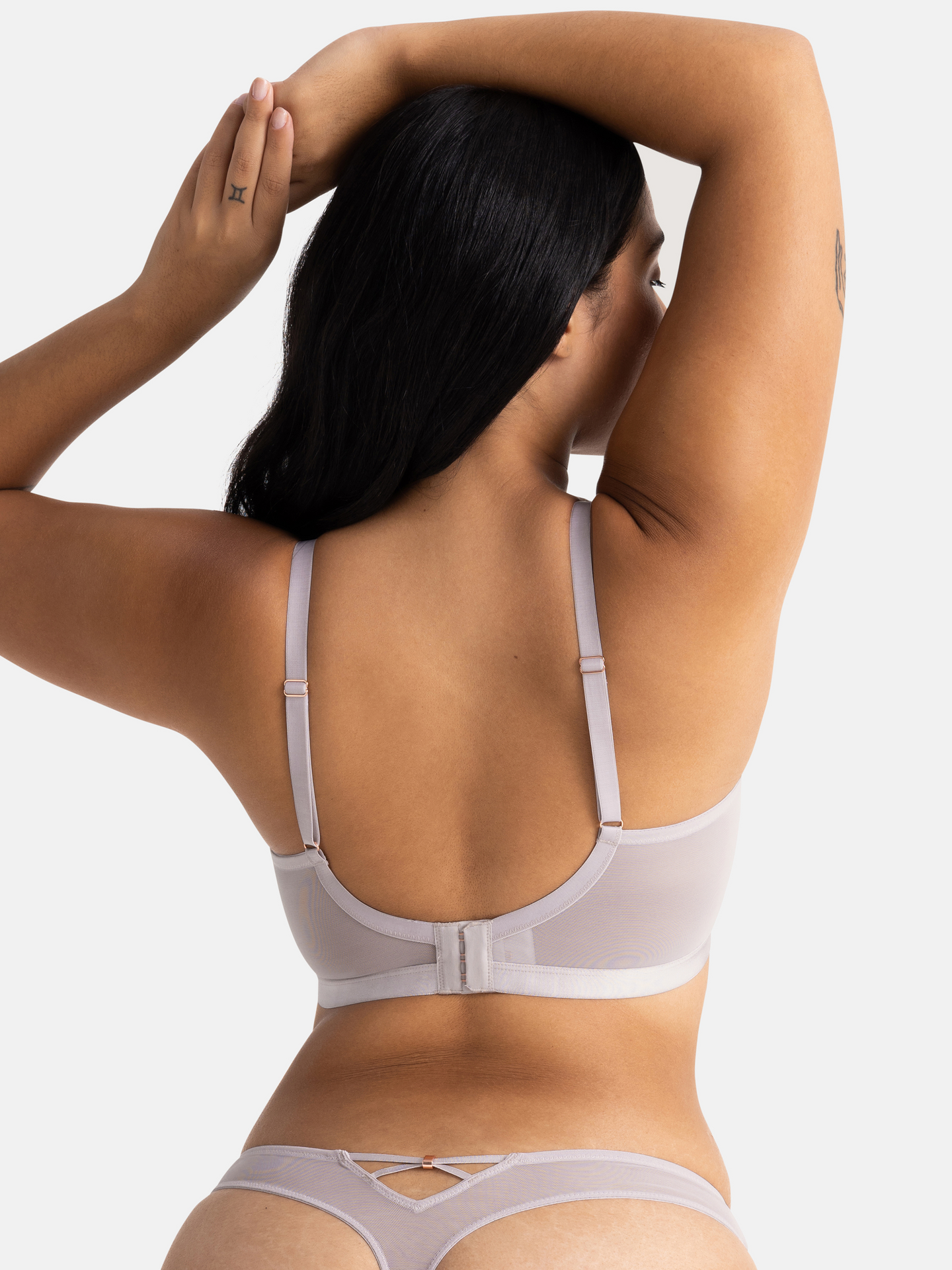 Dorina Lilian kaariliivit