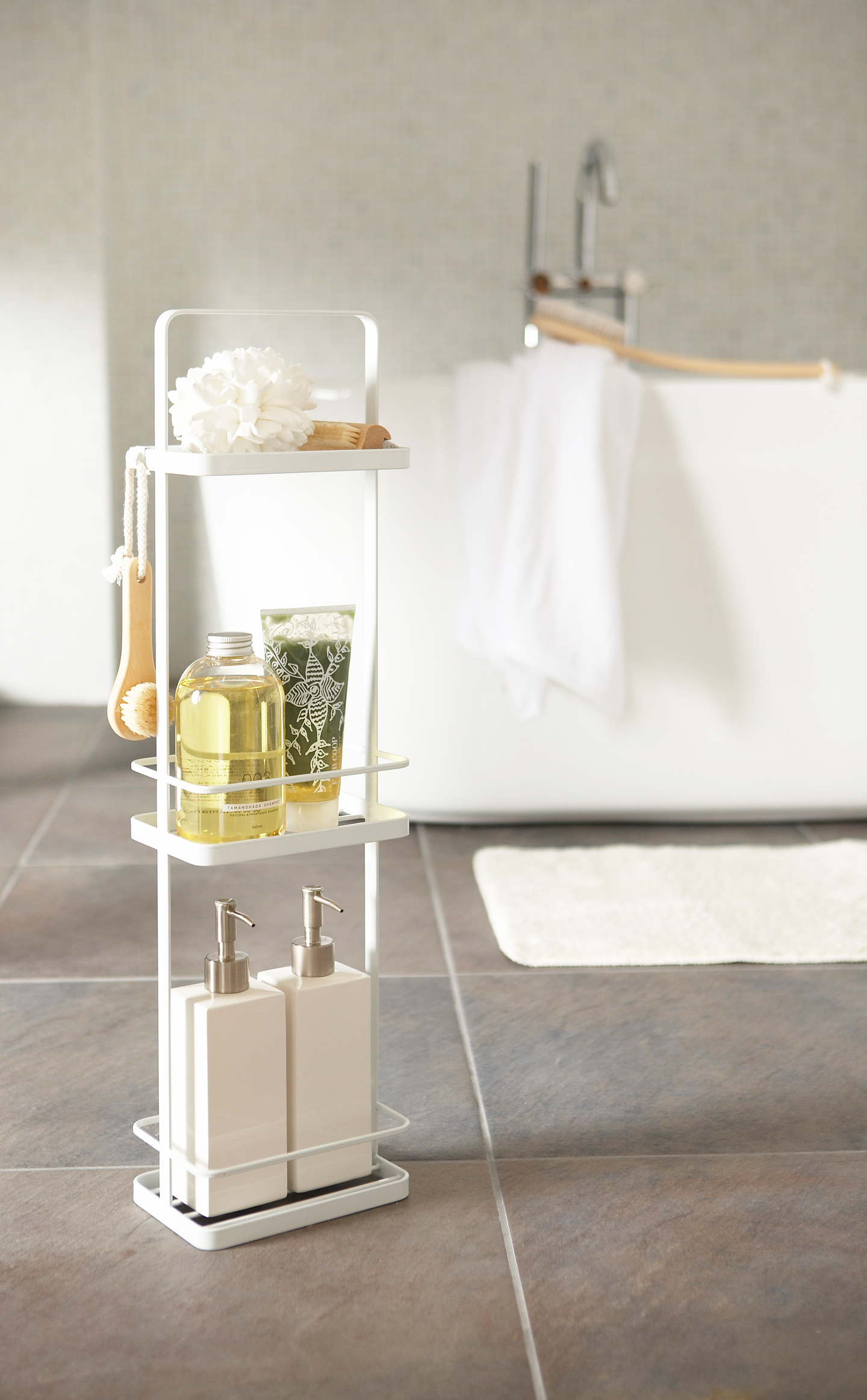Yamazaki Tower kylpyhuoneen hylly valkoinen