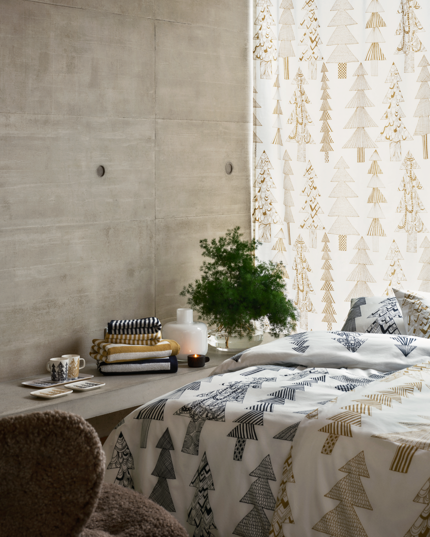 Marimekko Kuusikossa pussilakanasetti 150x210 + 50x60 cm musta