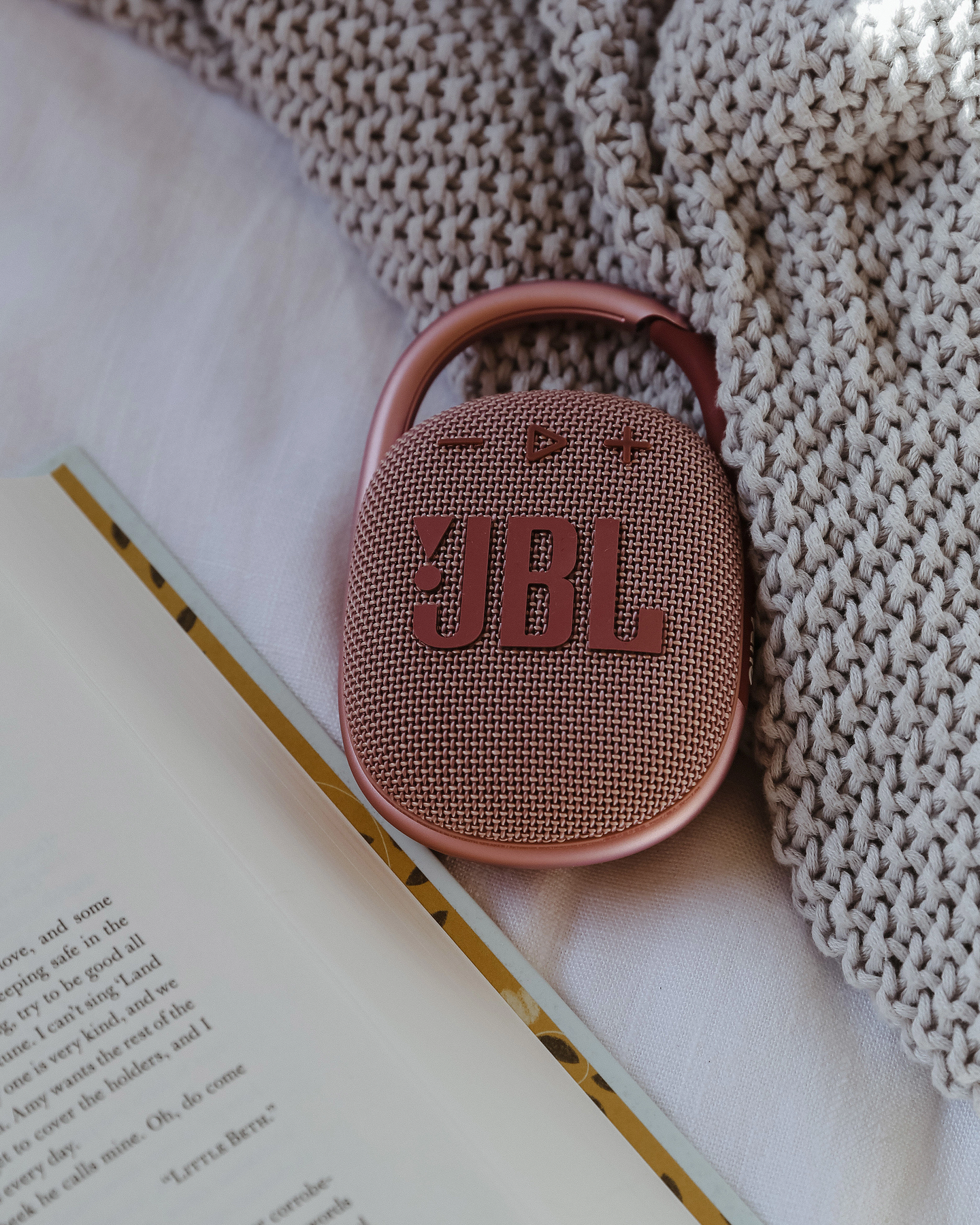 JBL Clip 4 Bluetooth-kaiutin, pinkki