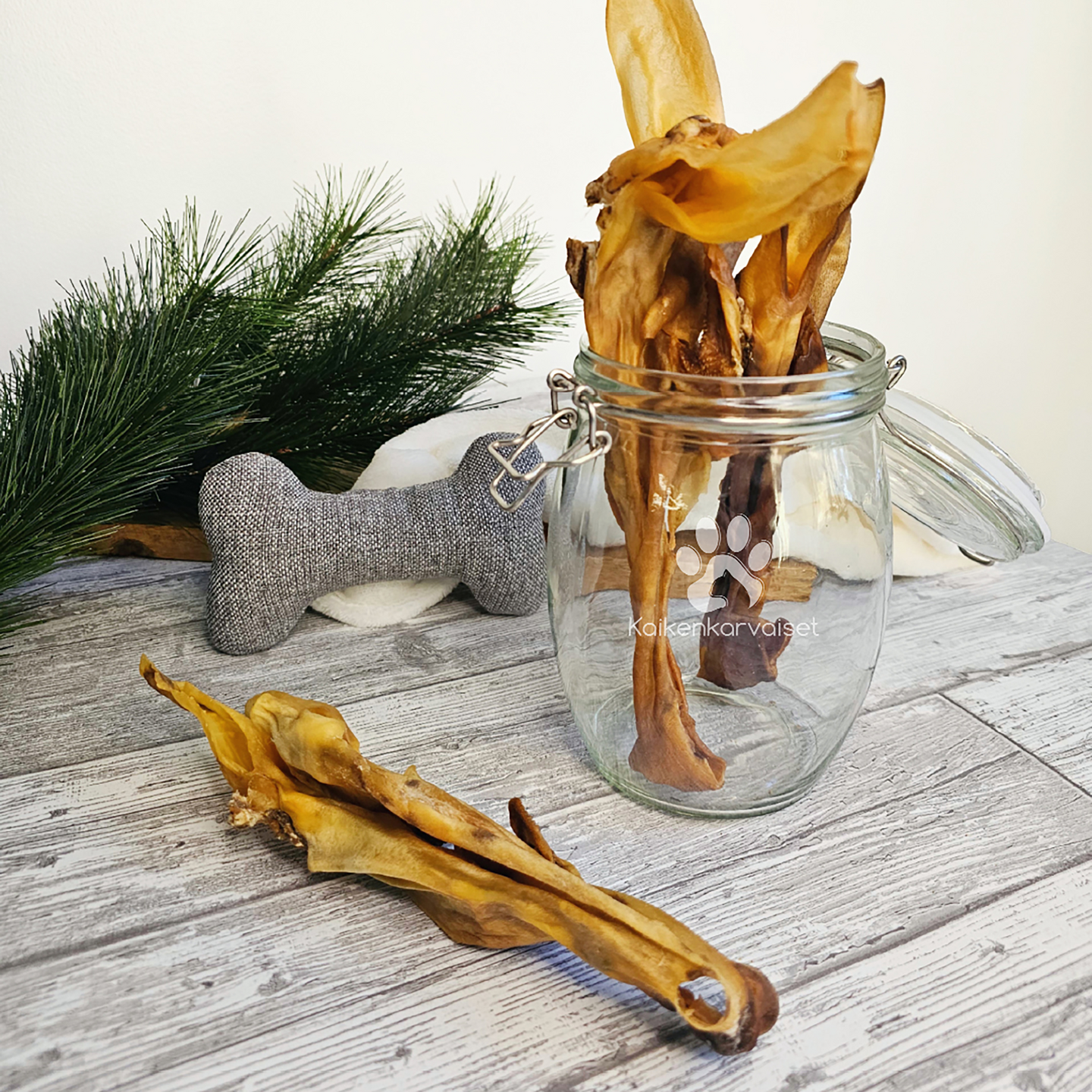 Kaikenkarvaiset lampaan korva nahkapalalla 150g