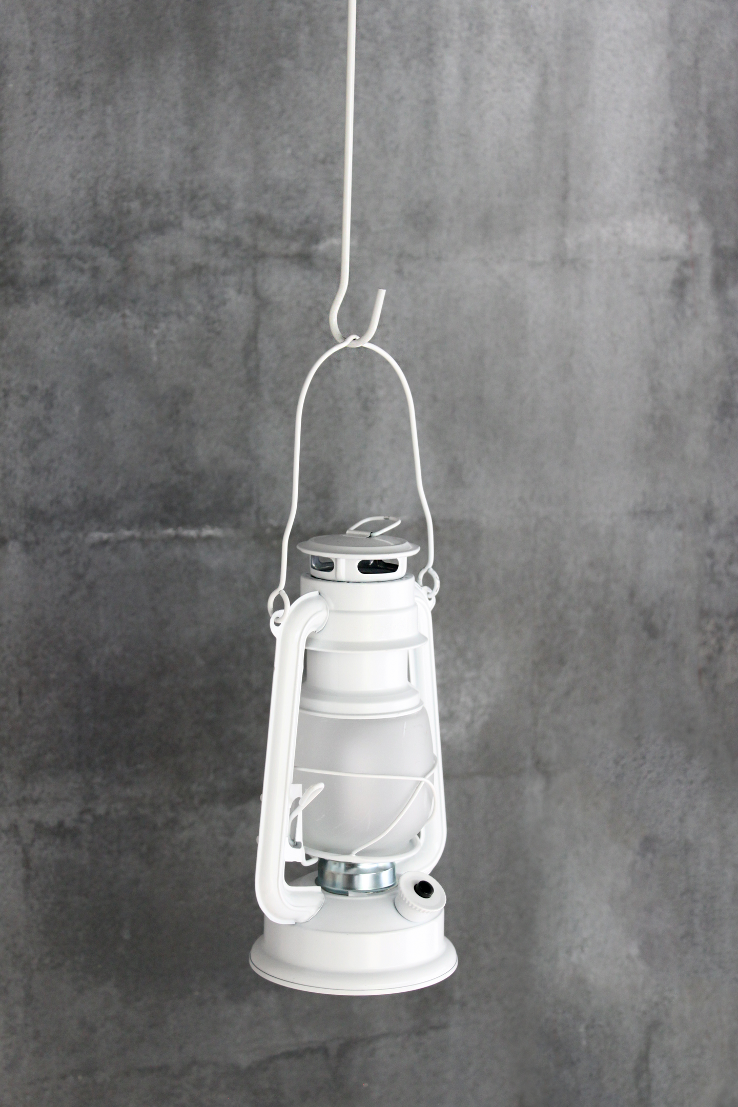 4Living Myrskylyhty LED valkoinen 24,5 cm