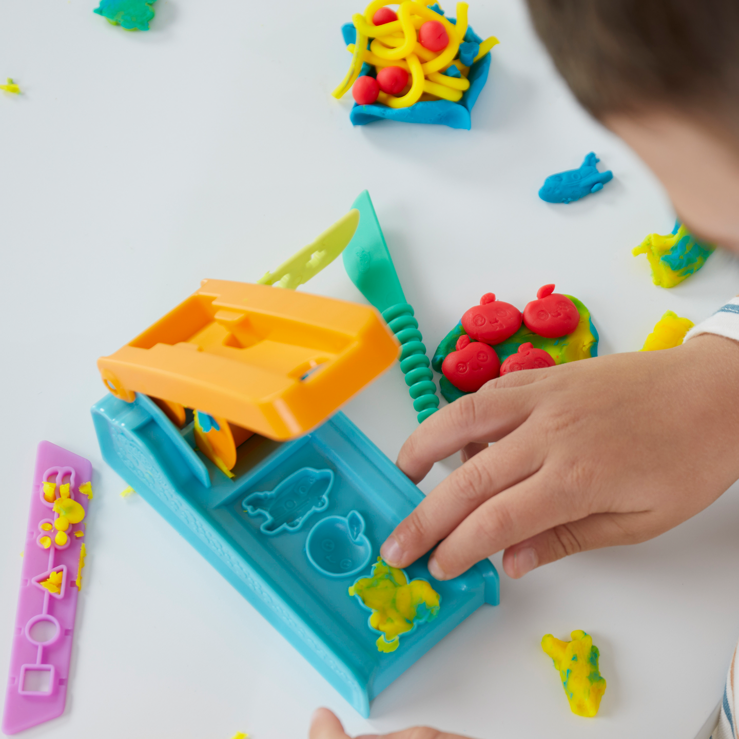 Play-Doh Fun Factory Starter Set