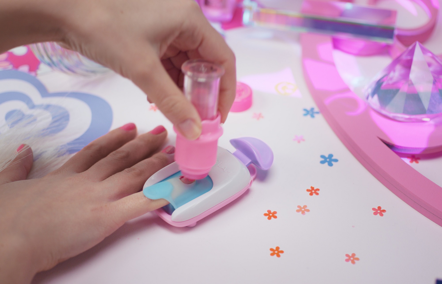 Cool Maker Go Glam Mani-Mask Kynsistudio