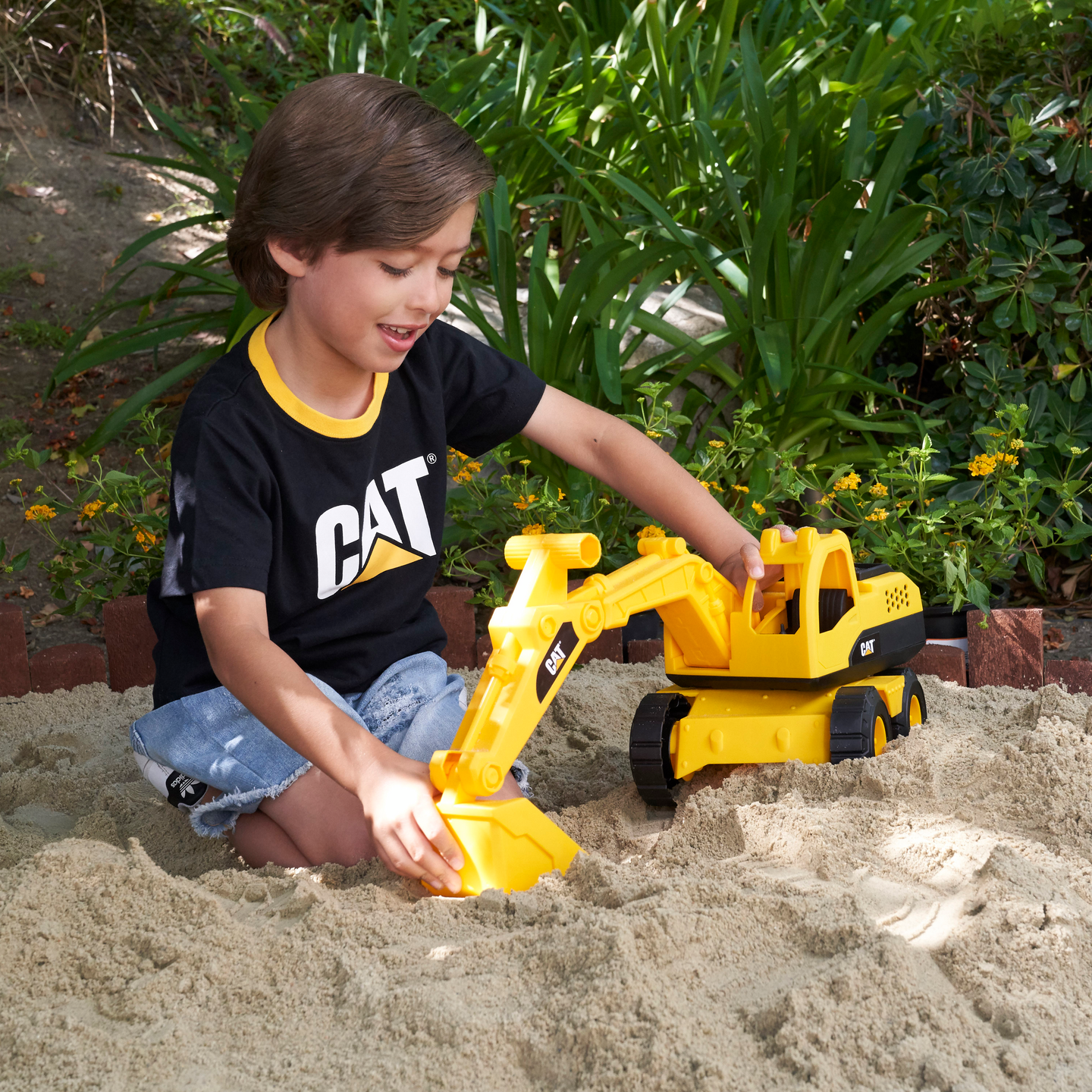 CAT Tough Rigs Excavator 38cm