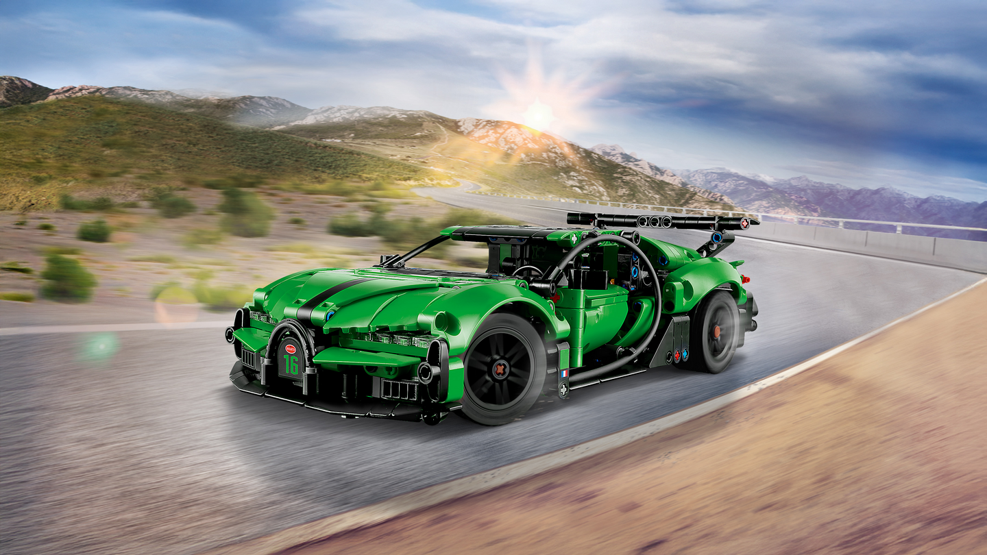 LEGO Technic 42241 Bugatti Chiron PS