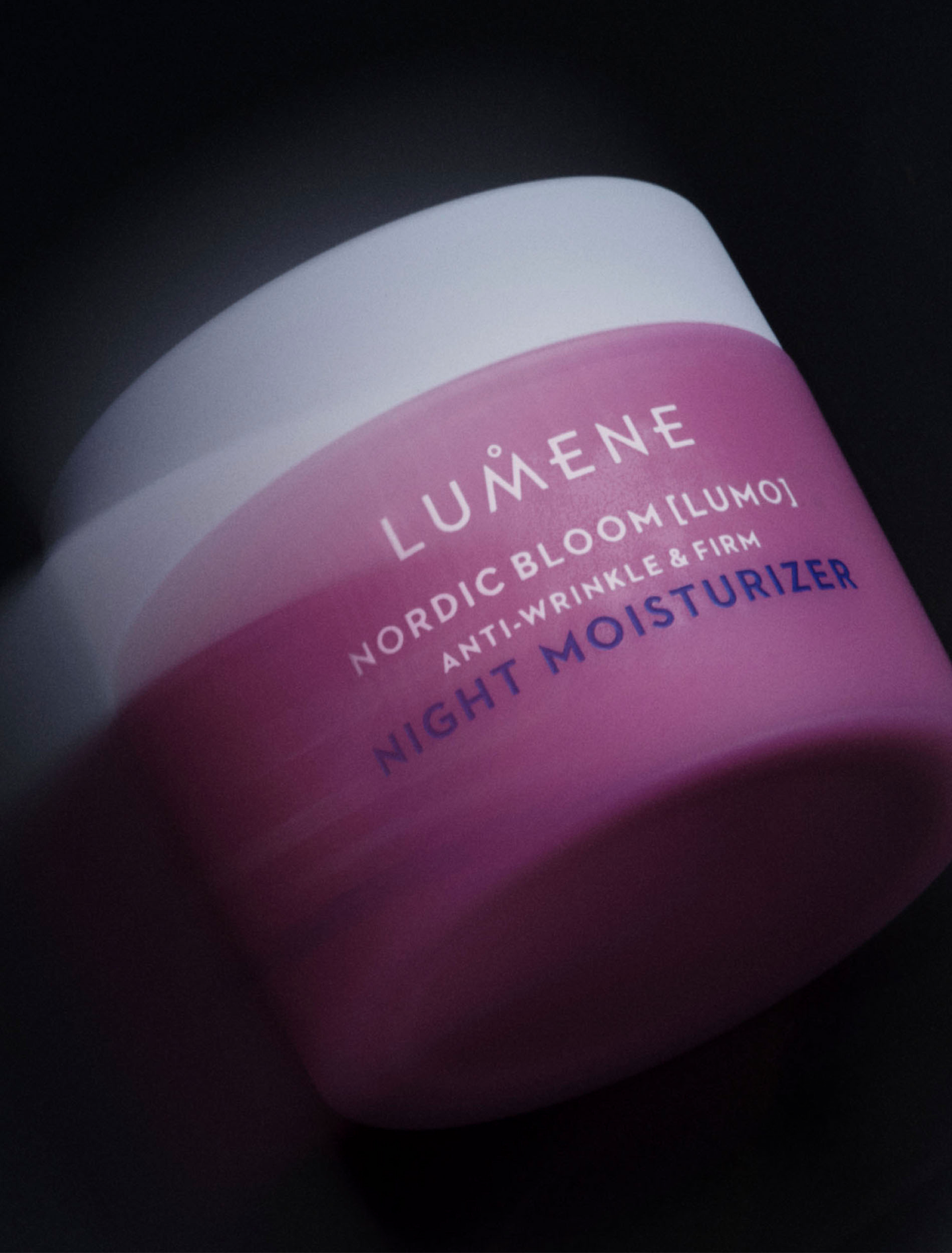Lumene LUMO Silottava & kiinteyttävä yövoide 50 ml