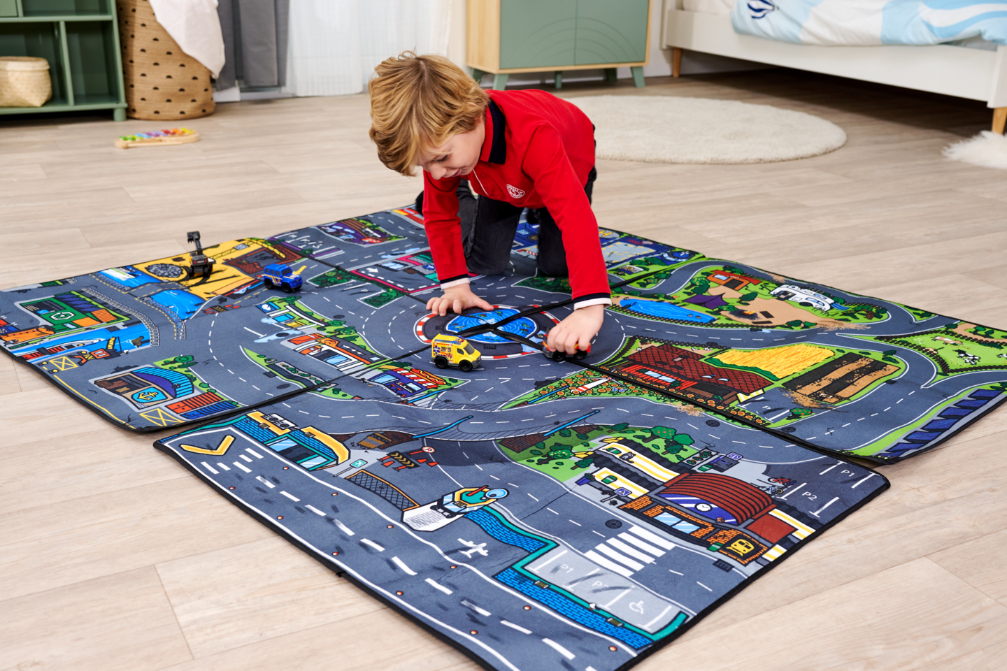 Micro World Liikennematto+ajoneuvo, laj.