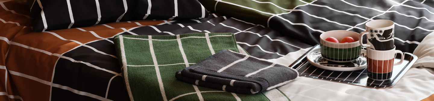 Marimekko Tiiliskivi pyyhe 70x140 cm vihreä-vaalea beige