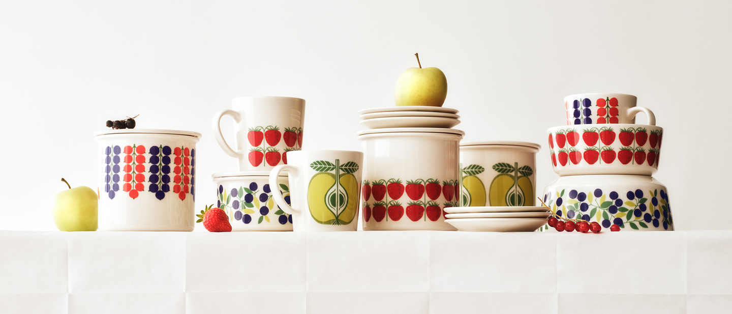 Arabia Pomona purkki kannella 0,6 l mansikka