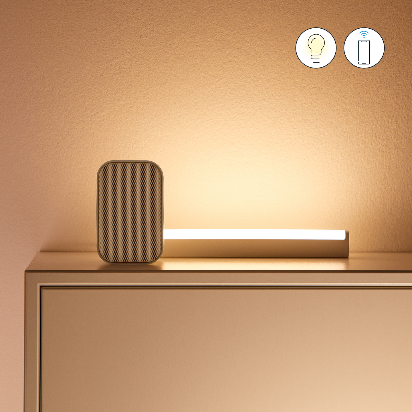 WiZ LED valopalkki 5.5W 400lm 2200-6500K RGB