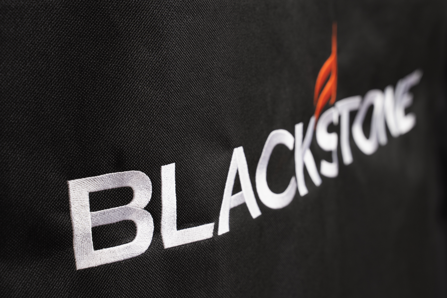Blackstone 28 parilagrillin suojahuppu