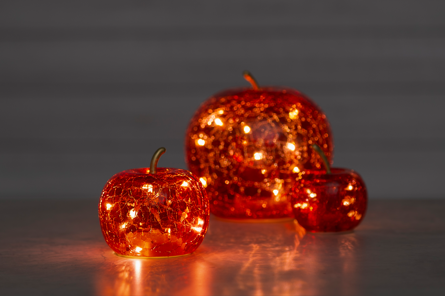 Finnlumor LED-omena 10 cm punainen