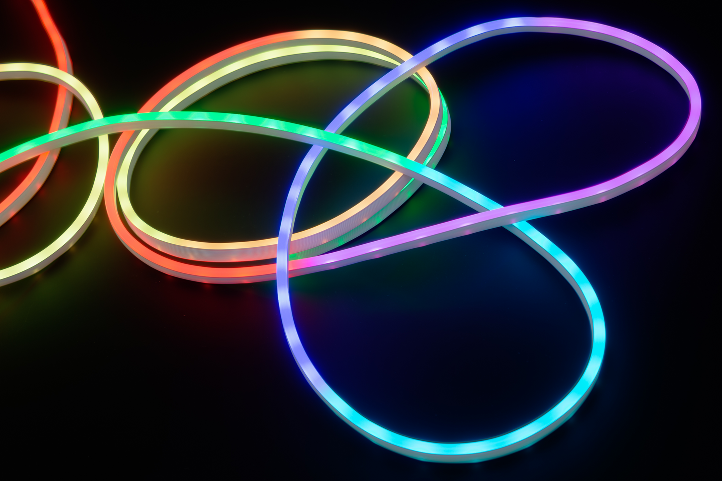 Finnlumor Neon RGB valonauha 5 m kaukosäädin USB