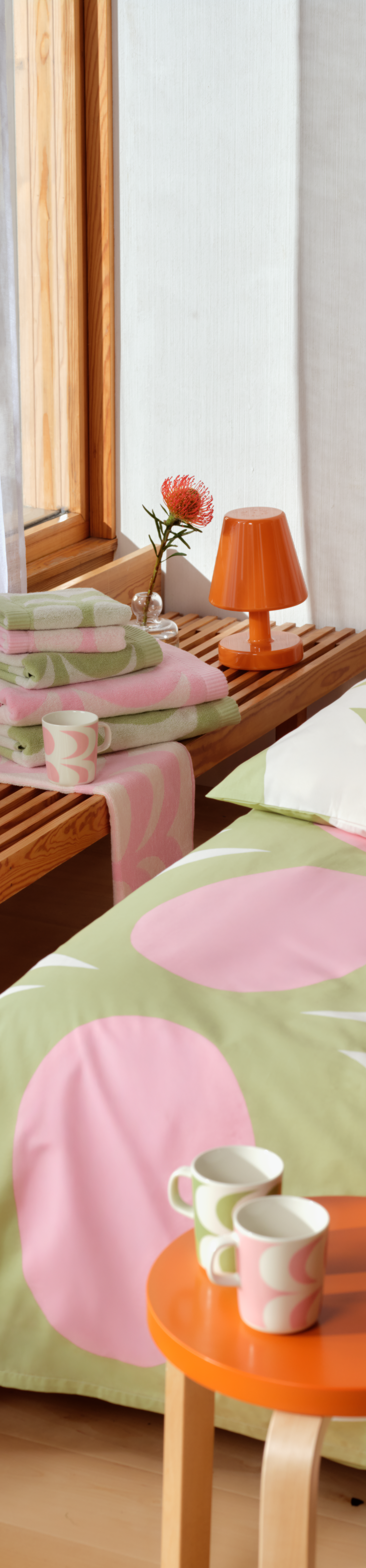 Marimekko Kaivo muki 2,5 dl valkoinen-vaaleanpunainen