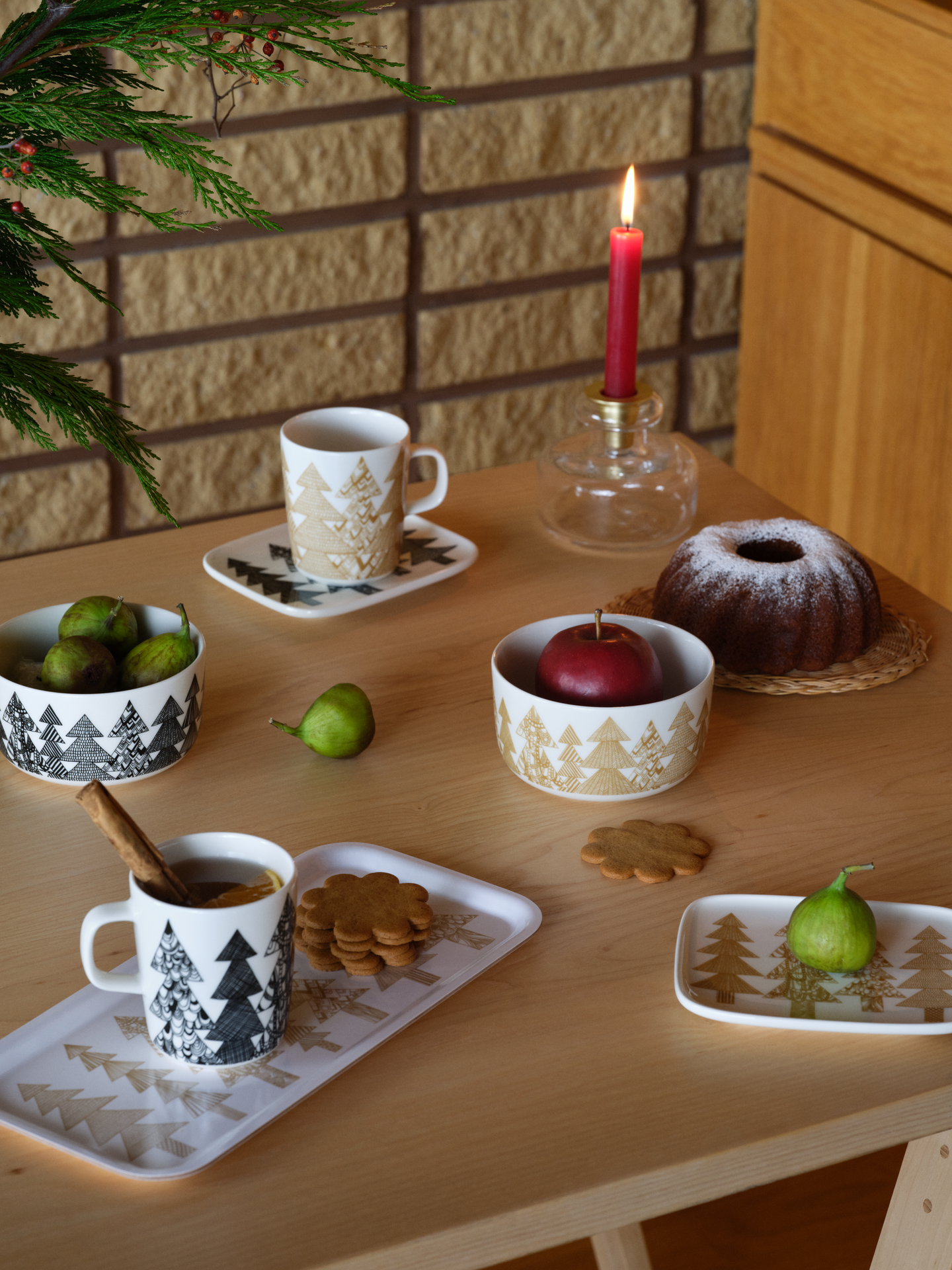 Marimekko Kuusikossa muki 2,5 dl beige