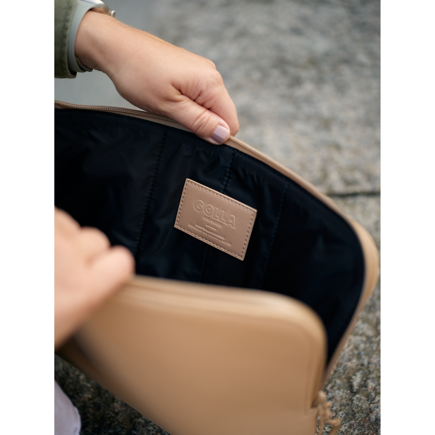 Golla Metro 14" -kannettavan suojatasku, beige