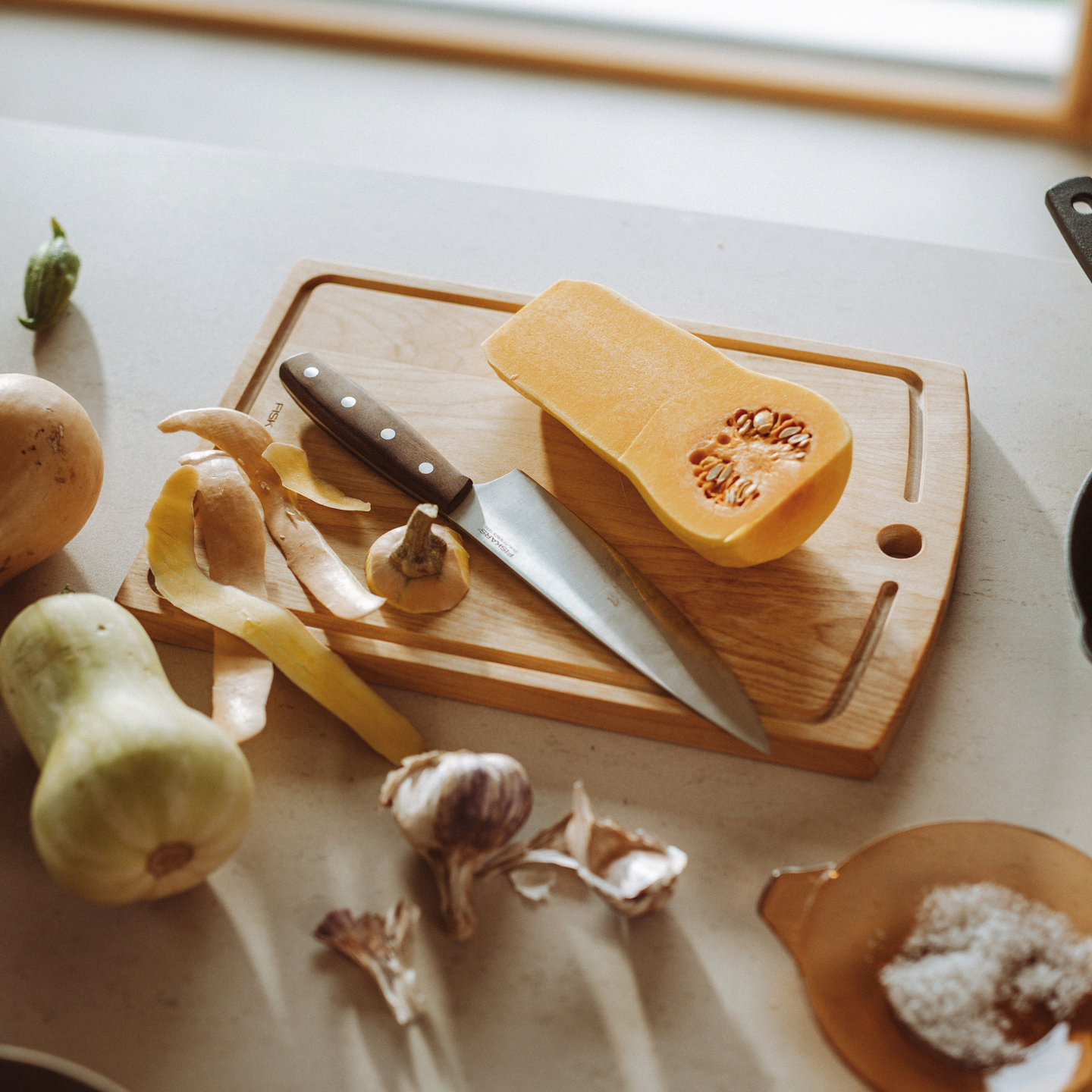 Fiskars Folken iso kokinveitsi 20cm FSC